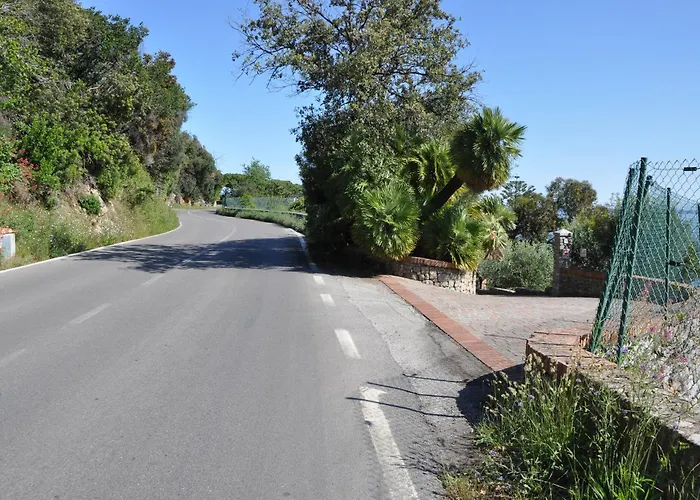 Cotetonda - Taccola مارتْشانا مارينا