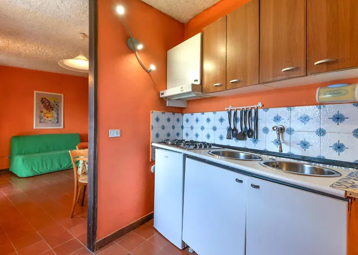 Cotetonda - Taccola مارتْشانا مارينا